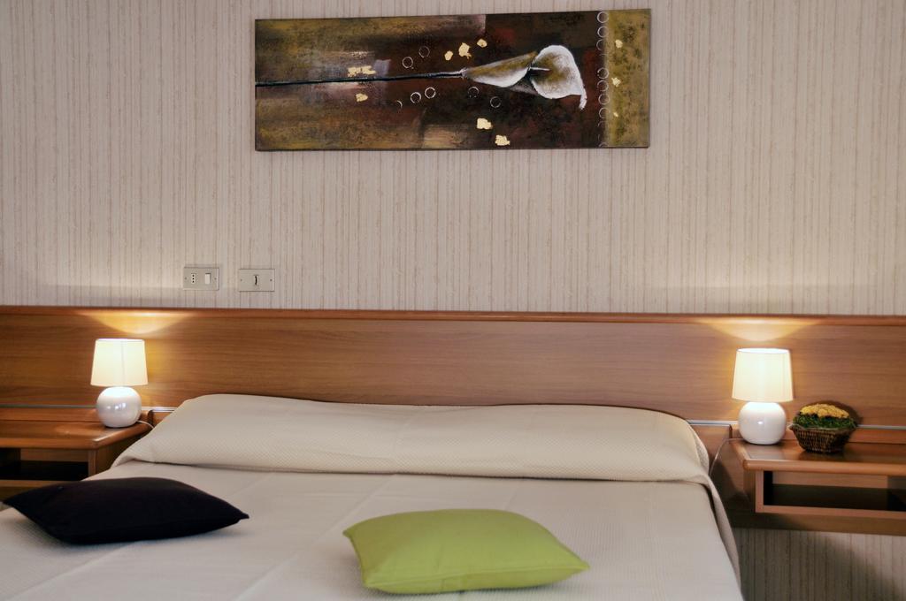 Hotel Residence Ulivi E Palme Cagliari Eksteriør bilde