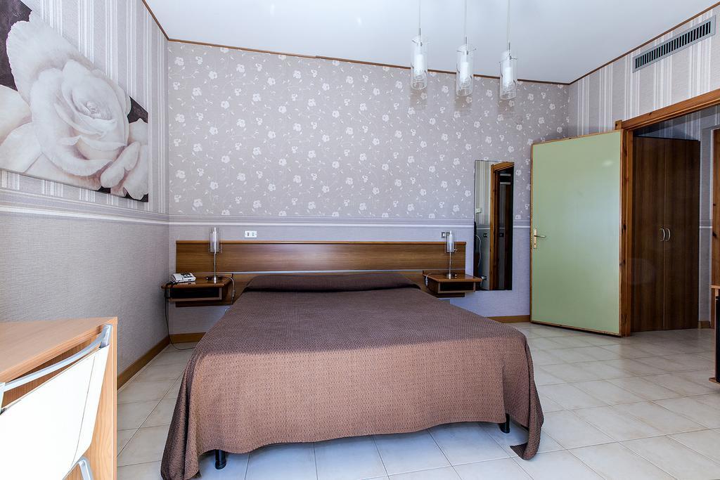 Hotel Residence Ulivi E Palme Cagliari Eksteriør bilde